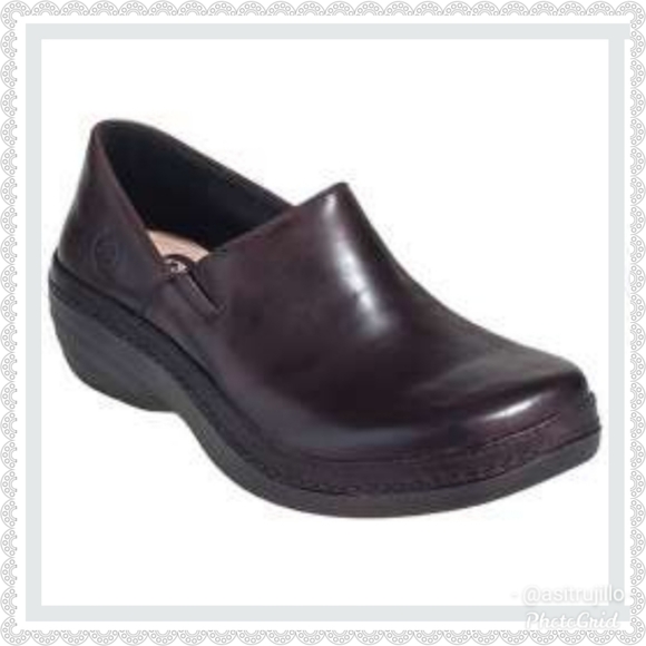 Timberland Shoes - Women's Black Timberland Slip Resistant Shoes Sz 8